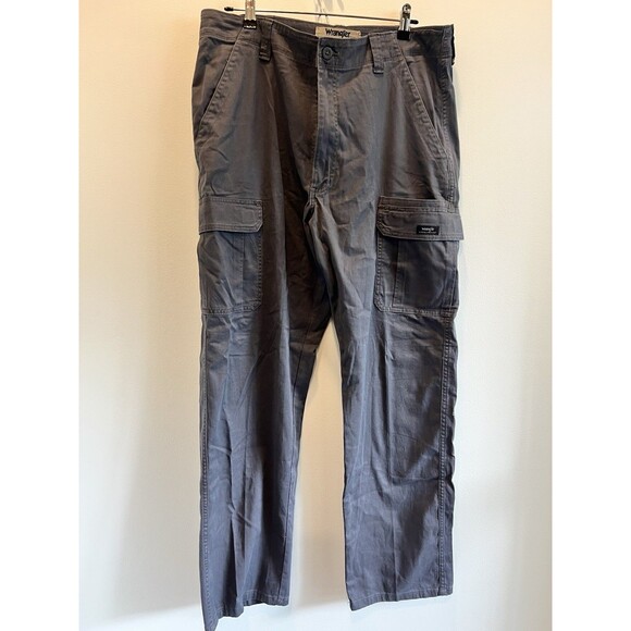 Wrangler Cargo Pants Mens 36x32 Gray Chino Relaxed Fit Straight Leg Utility Work - Picture 1 of 7